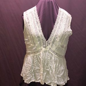 American Eagle cream lace tank top blouse